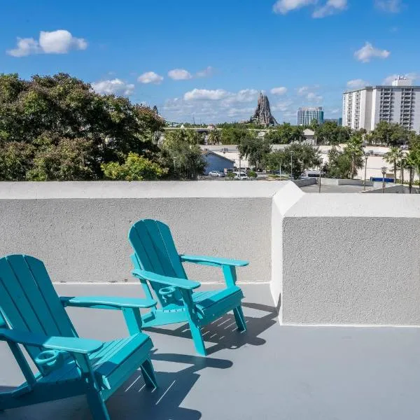 Studio with Private Terrace and Volcano Bay View Near Epic Universe, hotel in Orlando