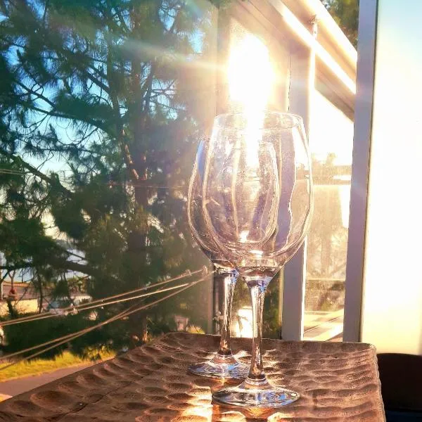 Apto 210 Un Refugio luminoso frente a la playa، فندق في كولونيا ديل ساكرامينتو