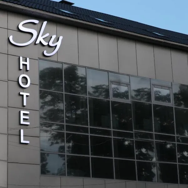 Sky Hotel, hótel í Dnepropetrovsk