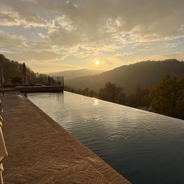 Borgo Isolabella - Wine & Vermouth Relais, hotel din Loazzolo