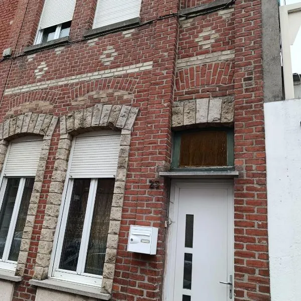 Appartement 2 pièces – hotel w mieście Tourcoing