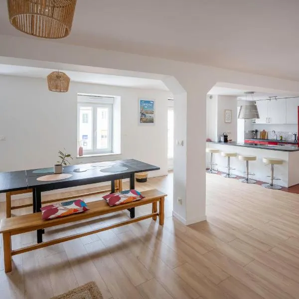 Les Rives du Château, 90m2, vue sur le canal, hotel in Saverne
