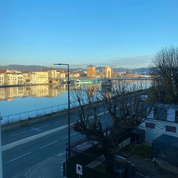 Appartement Vu Rhône - Vienne Centre, хотел в Виен