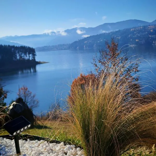 Moon Lake Bicaz - Aurora Garden, hotell sihtkohas Buhalniţa