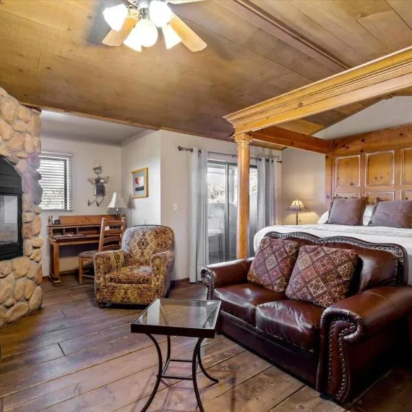 Adobe Village Inn Sundance Suite, hotel in Sedona