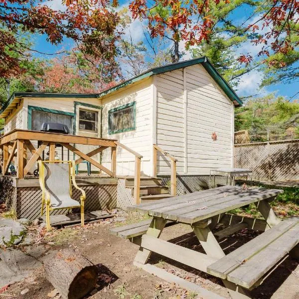 2-Bedroom Cottage #2 - Shortleaf Pine、グレイブンハーストのホテル