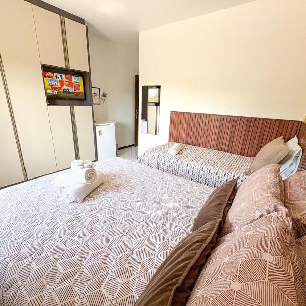 Hospedaria Orquídeas de Bombinhas - Quarto 1 - com café da manhã incluso - suíte privativa com banheira de imersão - Foto 2