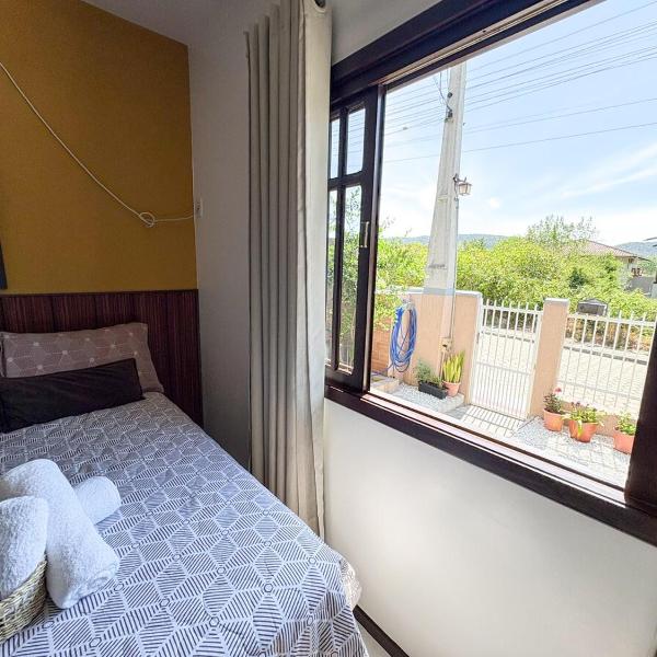 Hospedaria Orquídeas de Bombinhas - Quarto 1 - com café da manhã incluso - suíte privativa com banheira de imersão - Foto 4