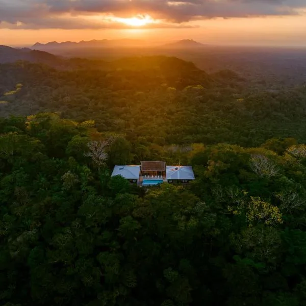 Copal Tree Lodge a Muy'Ono Resort, hotel in Toledo Settlement