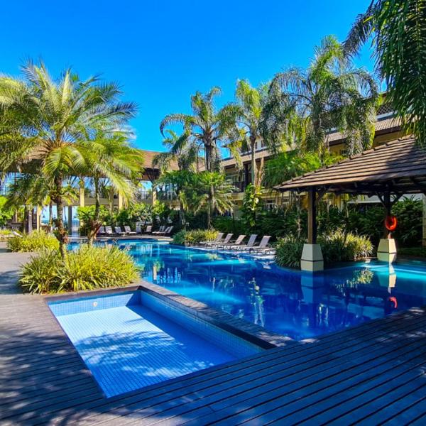 Linda casa à beira mar, estrutura de Resort!