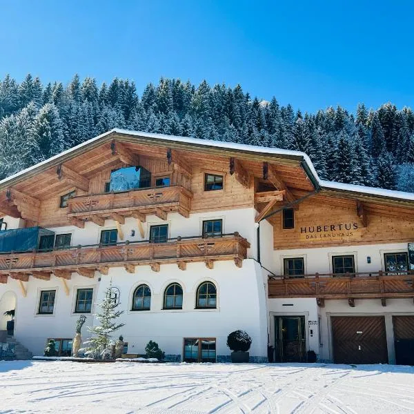 Hubertus - Das Landhaus, hótel í Kleinarl