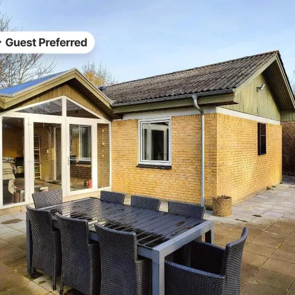 4 star holiday home in Hals, hotel in Hals