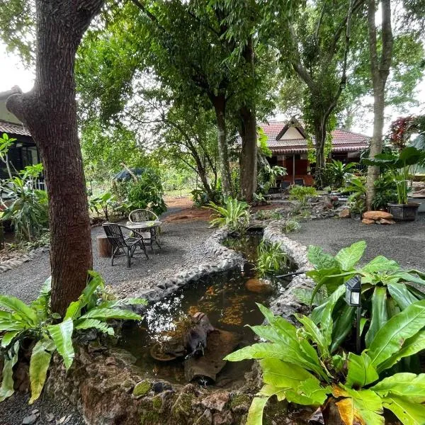 VANESSA'S GARDEN Restaurant & Bungalow, hotel v mestu PhumÄ­ AnlÃ³ng Svay