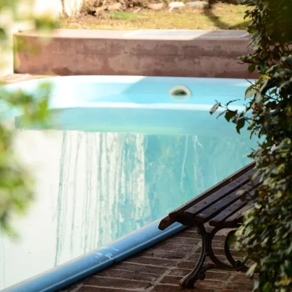 Viesnīca Hotel Italia pilsētā Vilja Karlospasa