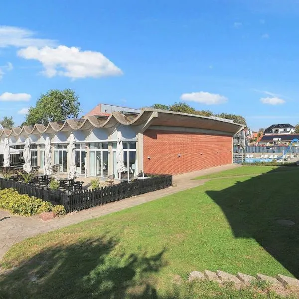 4 person holiday home on a holiday park in Faaborg, hotel em Fåborg