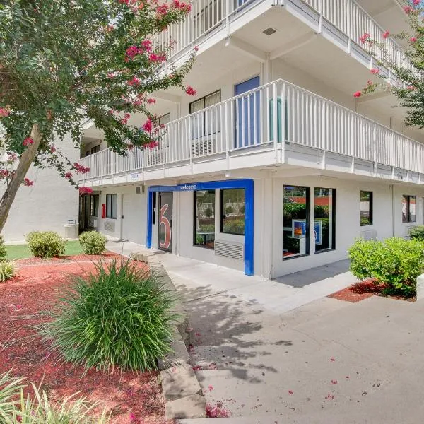 Motel 6-Columbus, OH - West, hotel din Columbus