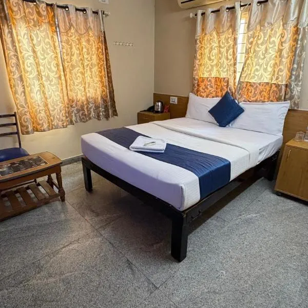 Hotel Natasha Regency Bangalore Airport, hotel em Bangalore