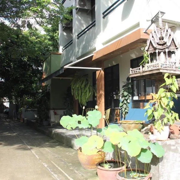 Yam Yen Hostel, hotel in Lat Krabang