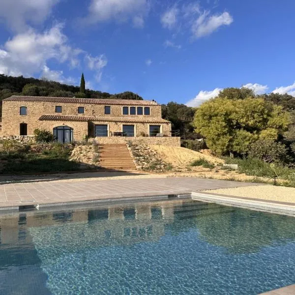 Mimosa Lodge, ξενοδοχείο στη Χιρόνα