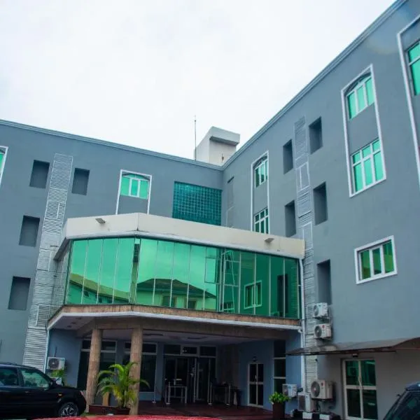 Golden Tulip Hotel- Evergreen Port Harcourt, hotel in Port Harcourt