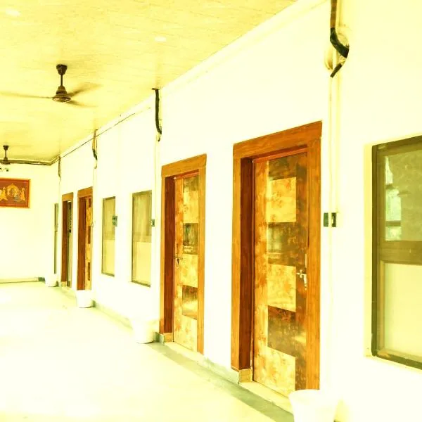 Hotel Ambassador Grand photo 2
