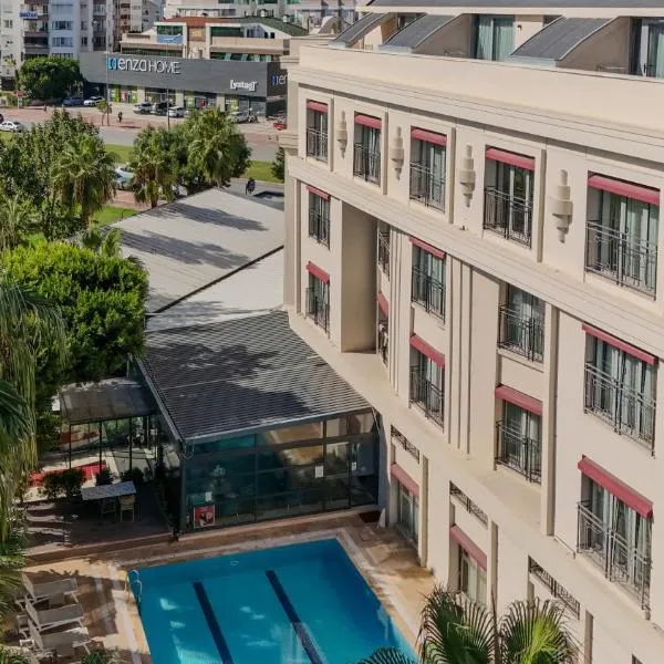 Leaf Port Hotel, hotel em Antália