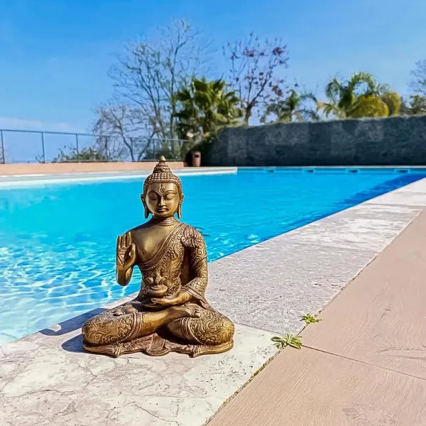 Fabron studio et Résidence de Luxe avec Piscine, hotel em Nice