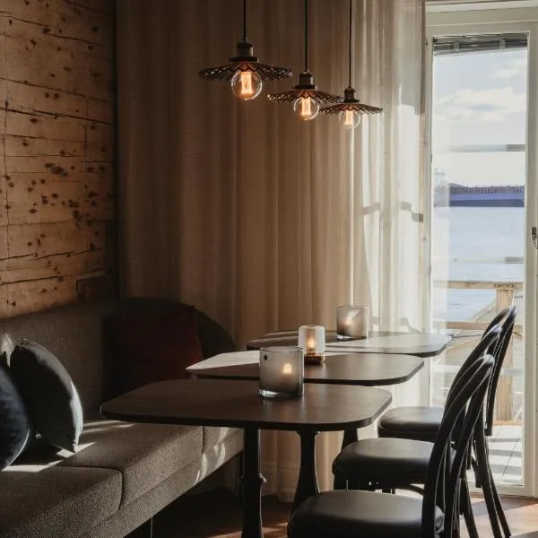 Home Hotel Packhuset, hotel em Kalmar