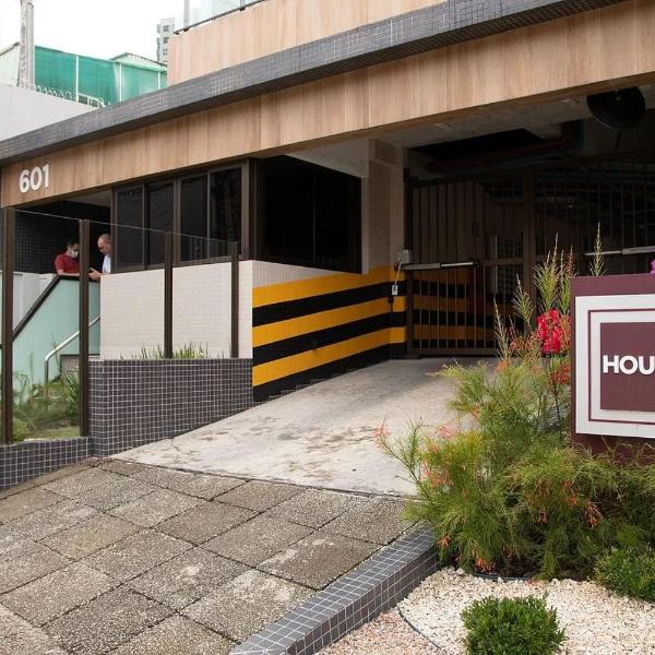 Apto Caminho das Arvores -House 506- Salvador/BA