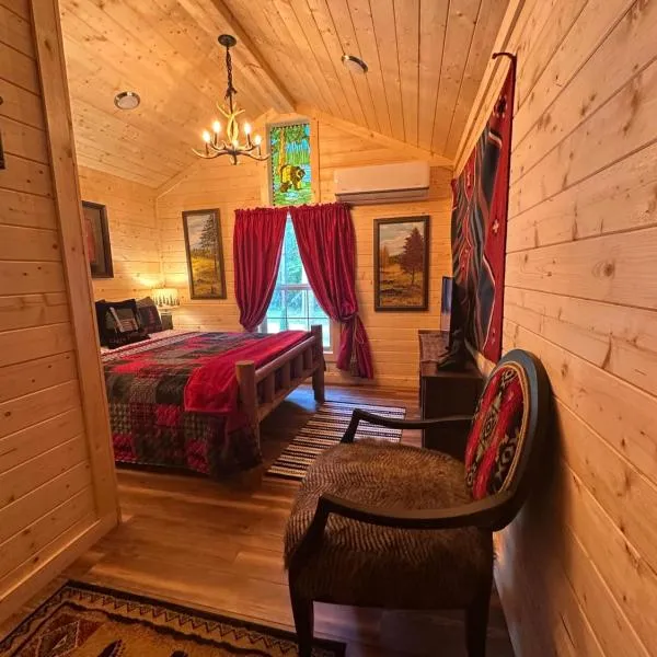 Big Bear Log cabin โรงแรมในCosby