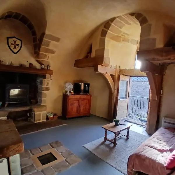 Le Clou de Malte, отель в городе Vézins-de-Lévézou