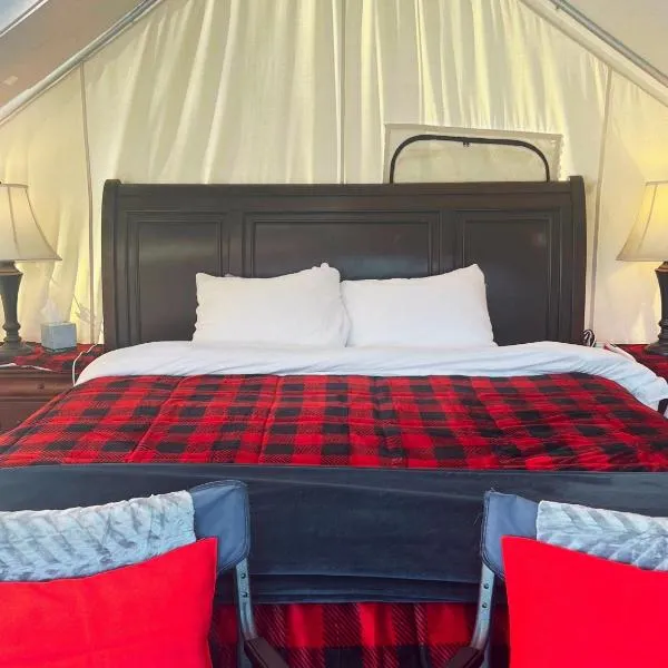 Tent 2 Oxen-Le-Fields Montana，位于Conner的酒店
