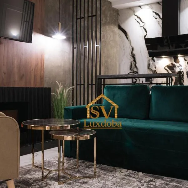 Неймовірний пентхаус "Сьоме небо", hotel in Uzhhorod