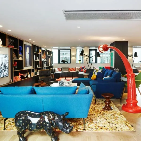 citizenM Paris Champs-Élysées, hotell Pariisis