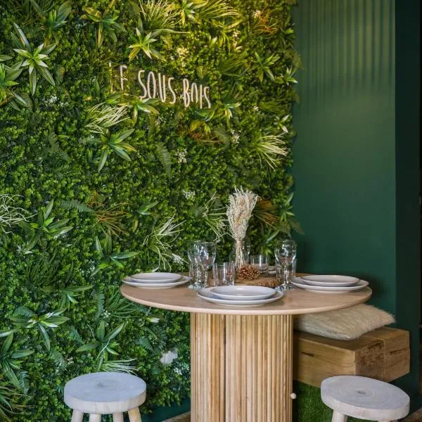 Le Sous-Bois, une escapade nature à Bergerac, hotelli kohteessa Bergerac