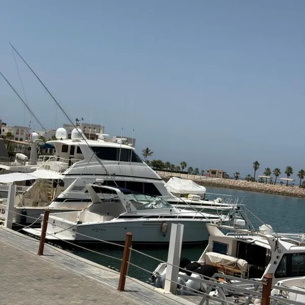 Villa La Mer Sifah, hotel in As Sīfah