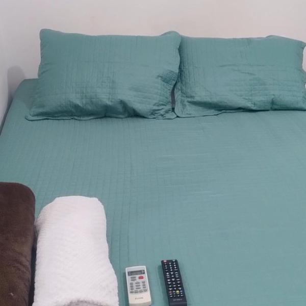 Aluguel de quarto com banheiro compartilhado,próximo ao Copacabana palace - Foto 2