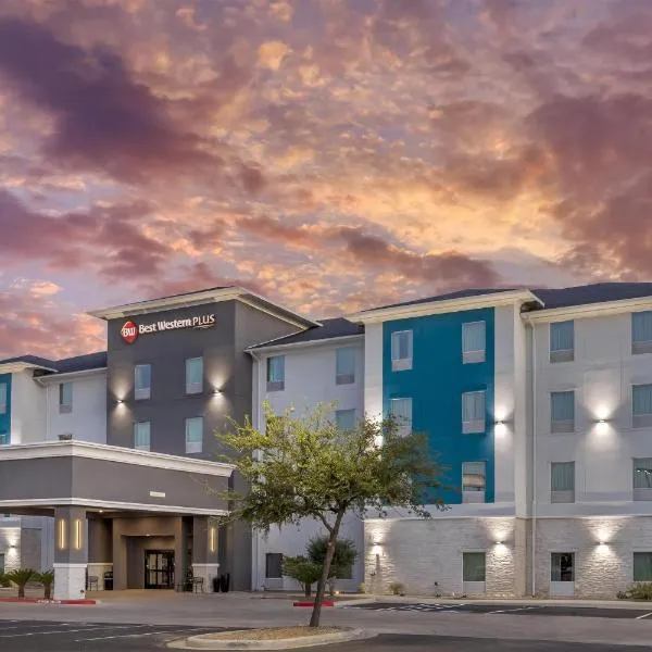 Best Western Plus Laredo Inn & Suites, hotel v destinaci Laredo