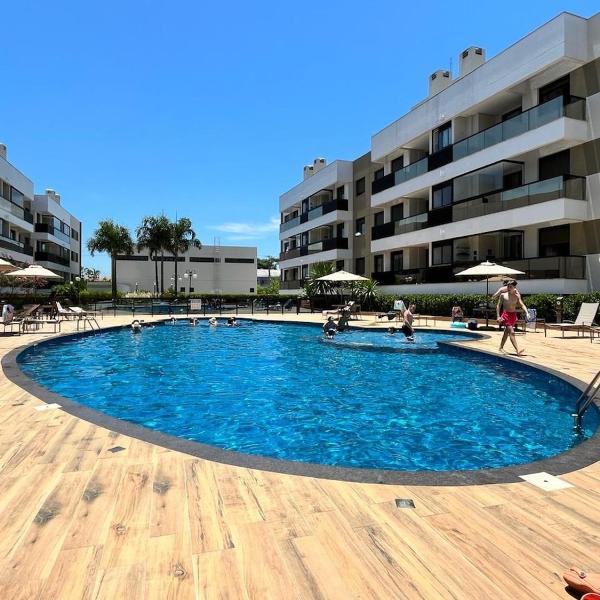 Fantástico apartamento en condominio de categoría