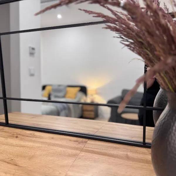 Helenka Loft House 24H, hotel in Zabrze