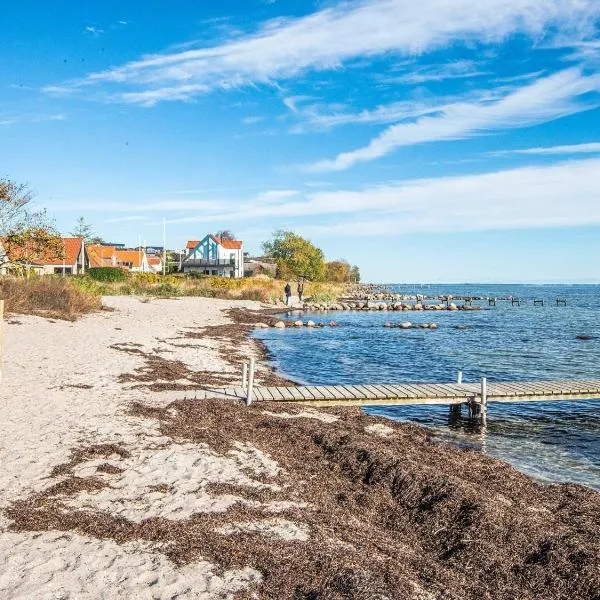 4 person holiday home on a holiday park in Hejls, hotel em Hejls