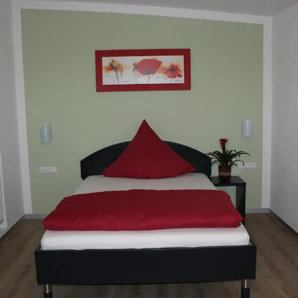 Helmers Gästehaus, hotel u gradu Gempfing