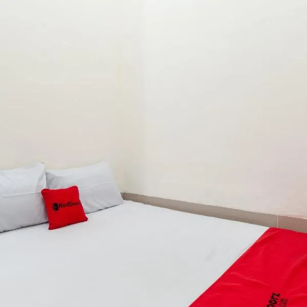 RedDoorz near UISU teladan Medan, khách sạn ở Medan