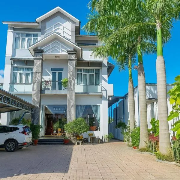 Khách sạn 25 tháng 12 - Tánh Linh, hotel v destinaci Tánh Linh