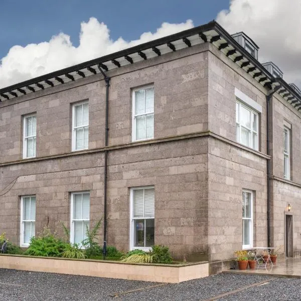 Ford Park House Penthouse Escape、ウルバーストンのホテル