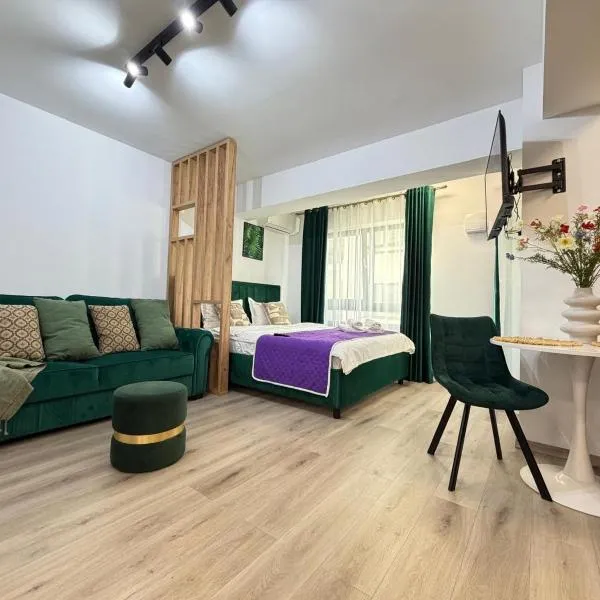 Viesnīca Unique Apartments City Center by Glam Story - Free Parking Jasi