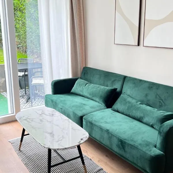 Möblierte Wohnung mit Terrasse und eigenem Eingang, hotel em Gelsenkirchen