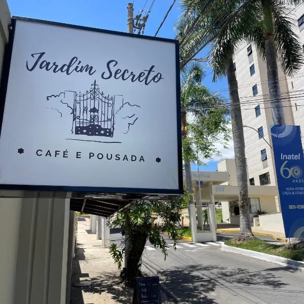 Café e Pousada Jardim Secreto, hotel v destinaci Santa Rita do Sapucaí
