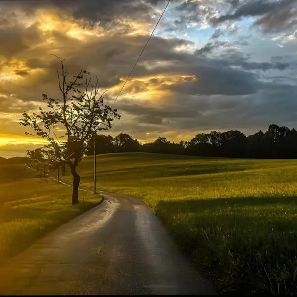 Ferienhaus Region Tegernsee, hotel em Eben