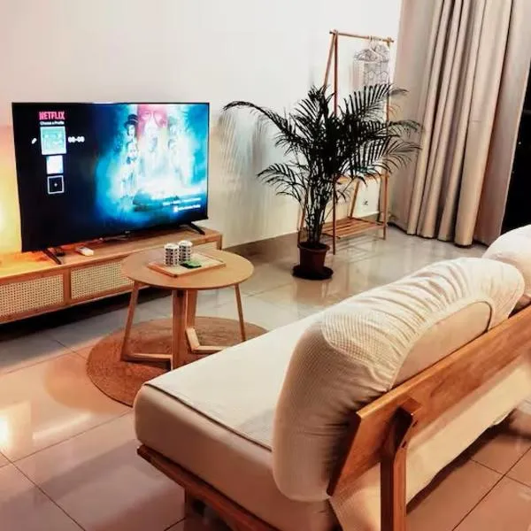 026 Palazio Apartment Muji House Mount Austin Wifi Netflix, hotel v destinaci Johor Bahru
